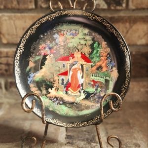 Snow White & the Seven Dwarfs - 1988 Russian Fairytale Plate